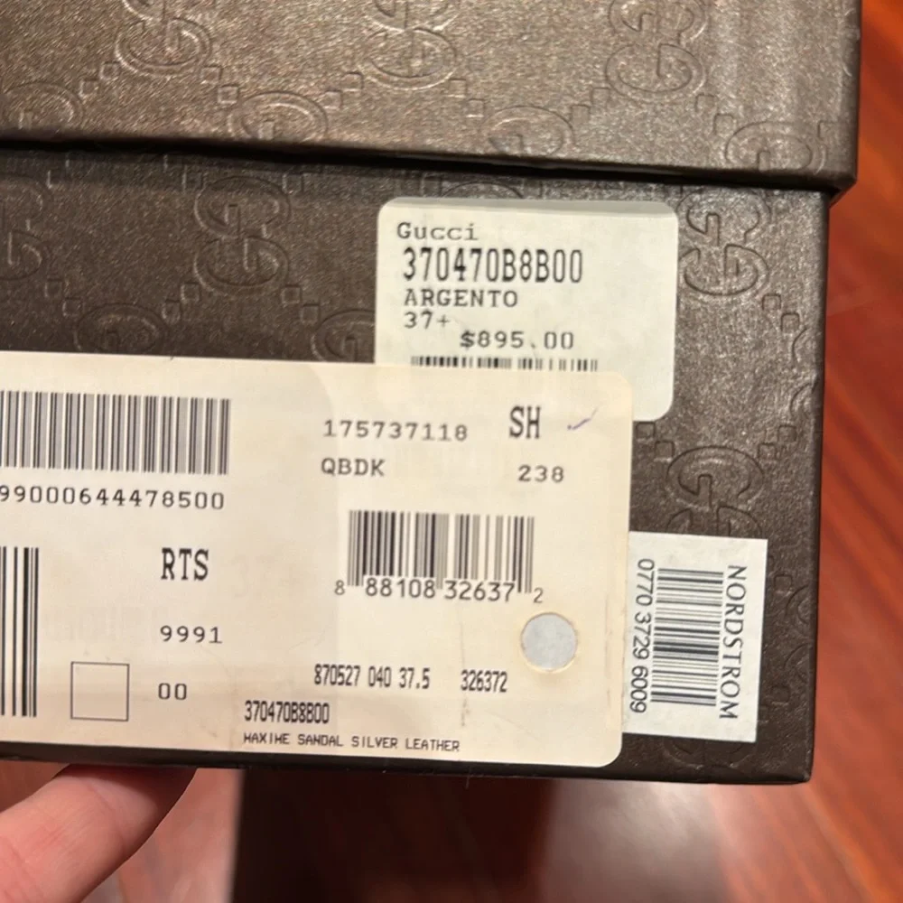 Shoes - Picture 6 of 6